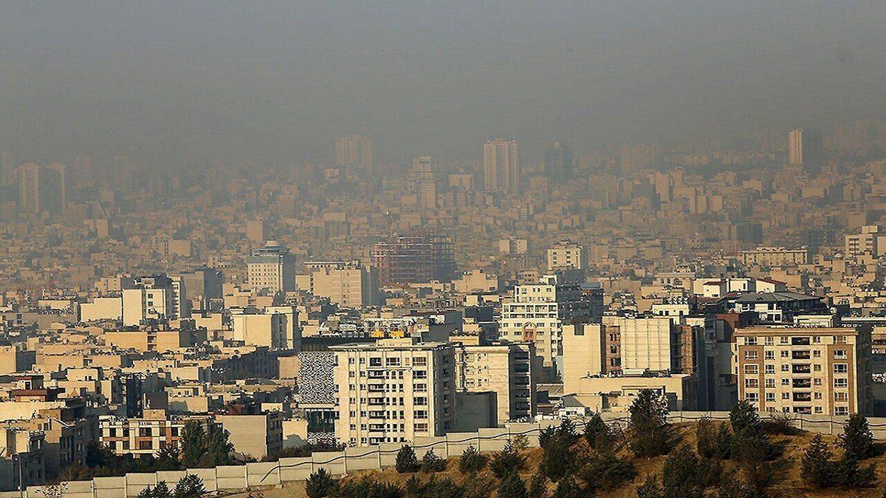 علت آلودگی هوا کلانشهرها؛ خودروهای فرسوده و مازوتسوزی نیروگاهها!