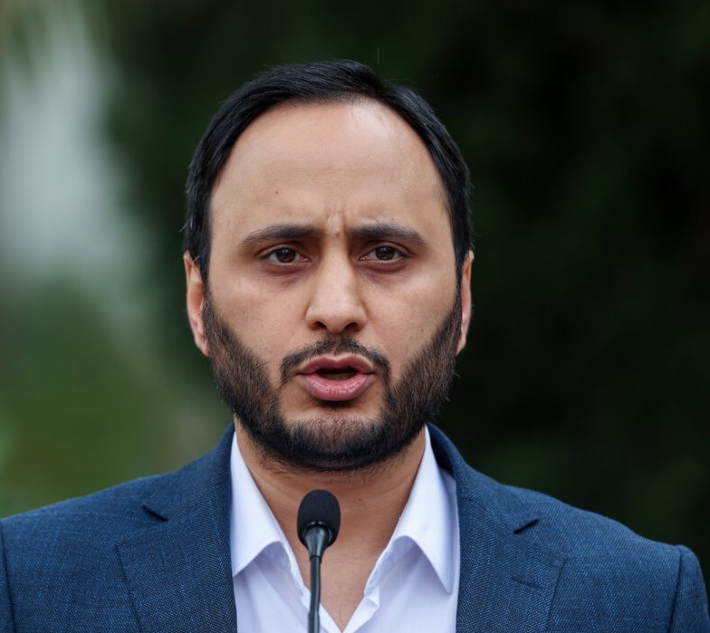 بهادری جهرمی: مجلس همراهی کند، عدالت در پرداخت‌ها محقق می‌شود