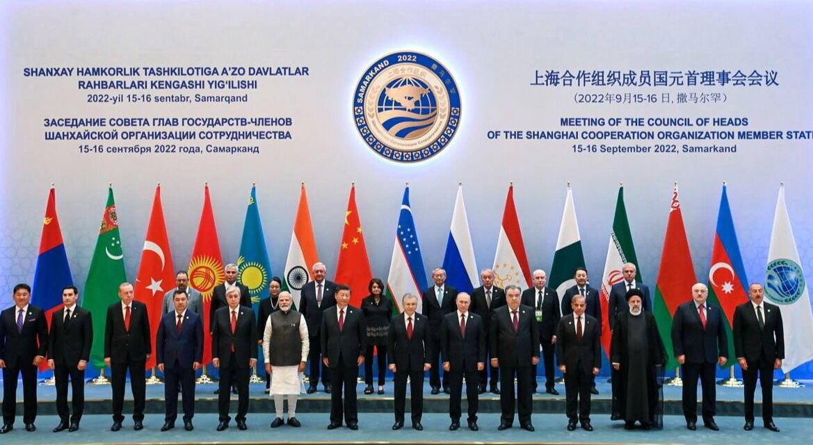 گام به گام تا خنثی سازی کامل تحریمها / خروج سیاست خارجی ایران از یک سیکل معیوب