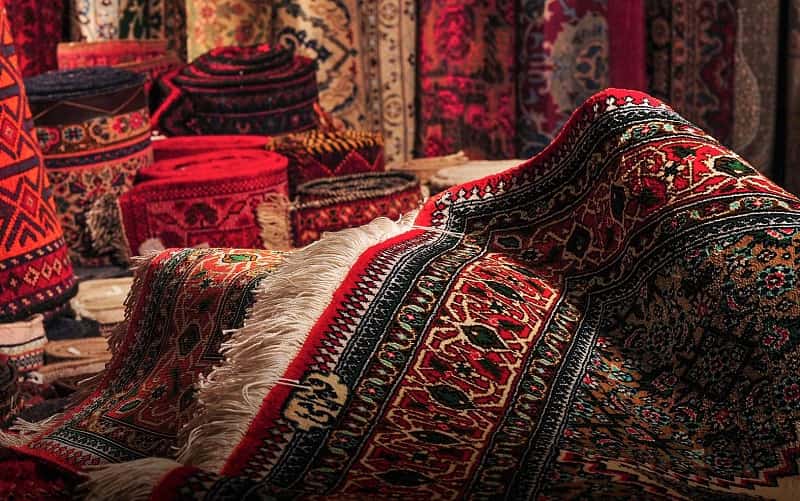 سهم ۰.۲۷ درصدی فرش و صنایع دستی از صادرات غیرنفتی !