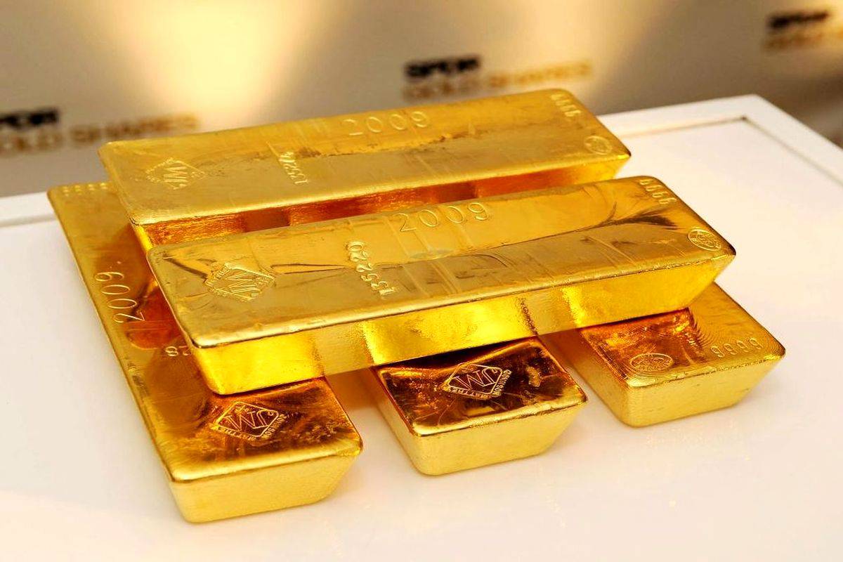 مخالفت با عرضه طلای وارداتی در مرکز مبادله ؛درخواست ادامه معاملات طلا در بورس کالا