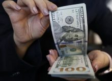 نوسانات نرخ ارز سودی برای دولت‌ها ندارد