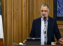 ترک صحن ۶ نفر از اعضای شورای شهر تهران همزمان با شروع سخنرانی زاکانی