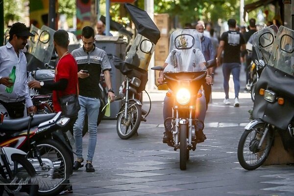 چرا قانون حریف موتور سیکلت سواران نمی شود؟