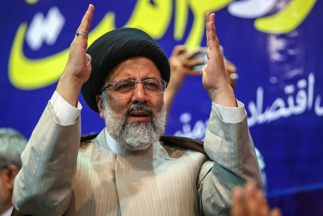 اجرای طرحی ملی برای رفع مشکل کودکان بیشناسنامه در دولت شهید رئیسی