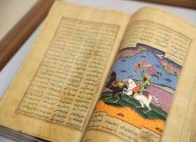 چرا شاهنامه آخرش خوش است؟