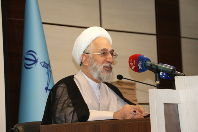 با برهم زنندگان امنیت روانی جامعه برخورد می شود