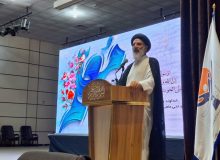 توجه به حقوق و مسائل مادی معلمان ضروری است
