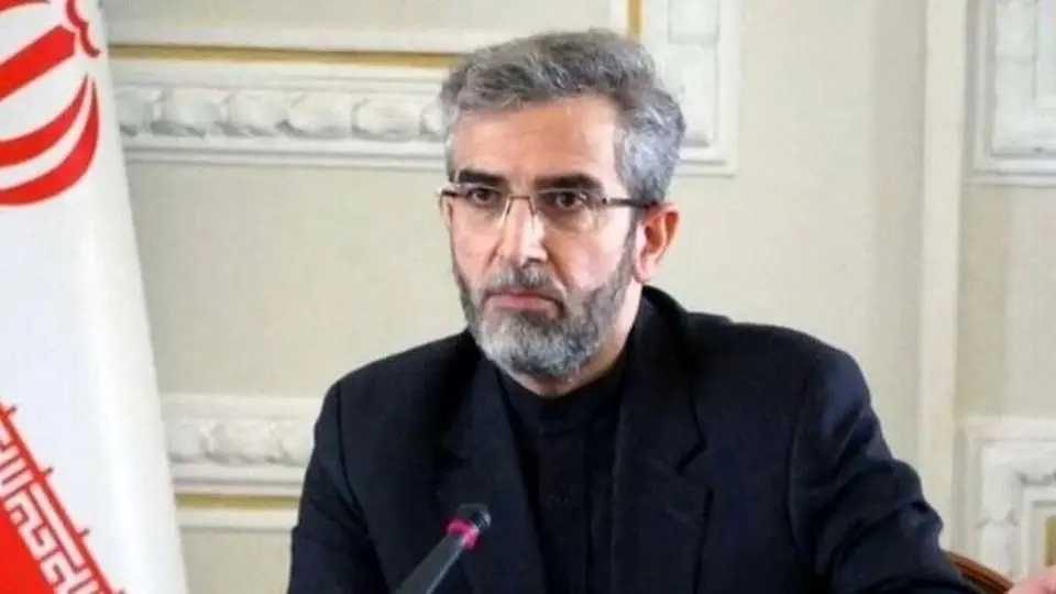 عقبنشینی در میدان دیپلماسی برای ما قدرت نمیآورد