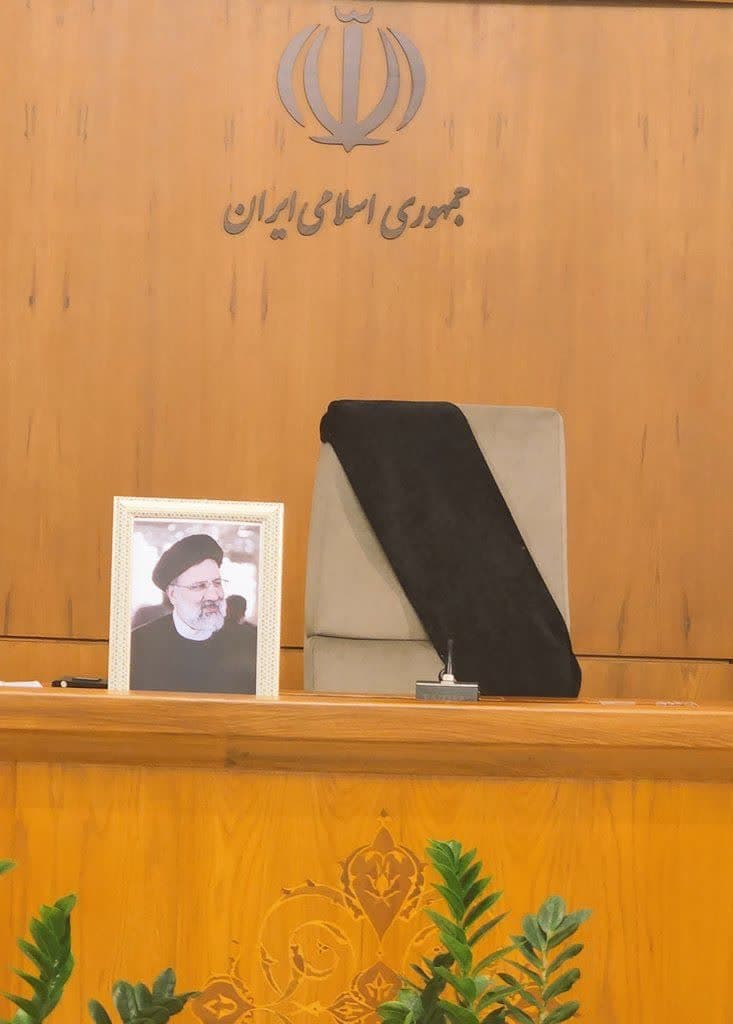 🔺توئیت لحظاتی پیش وزیر اقتصاد: