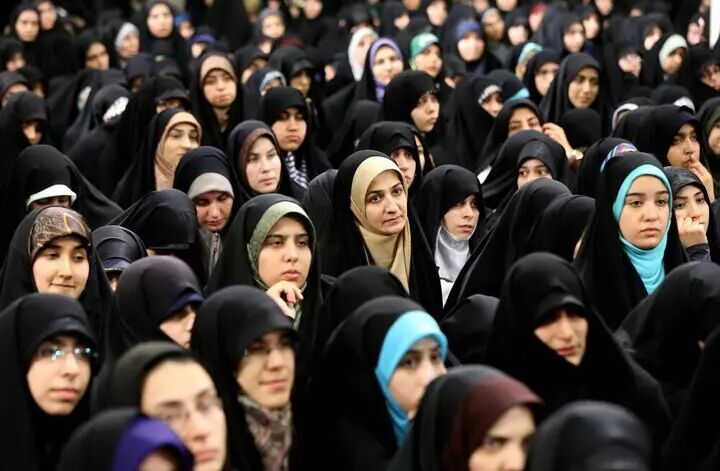 زنان کجای برنامه‌های انتخاباتی هستند؟