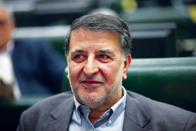 رییس‌جمهور گرفتار سهم‌خواهی جریان‌های سیاسی است