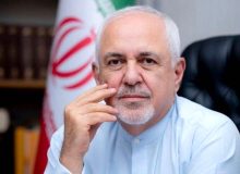 پاسخِ ظریف به انتقاد از نحوه چیدمان صندلی‌ها در دیدارهای پزشکیان