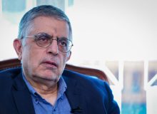 توهین و فحاشی نشان دهنده عمق بی دانشی و بی دینی است