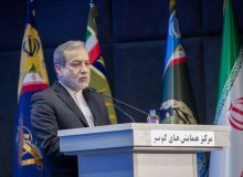 دیپلماسی و میدان نقشی مکمل برای یکدیگر دارند
