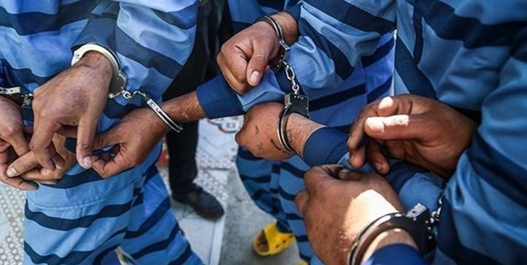 دستگیری سارق حرفهای گردنبند و شبکه مالخران در تهران