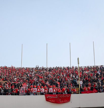 پرسپولیس ۲-۰ تراکتور/ خوشآمدگویی باشکوه به سرمربی جدید