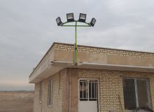 نصب پایه روشنایی در مجموعه ورزشی شهیدنصراللهی