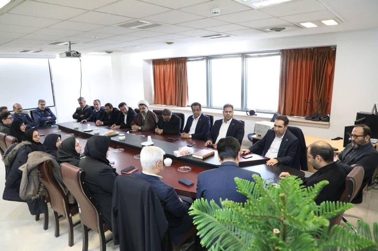 برگزاری نشست هماندیشی روابط عمومیهای آبفای تهران با مدیرکل روابط عمومی وزارت نیرو