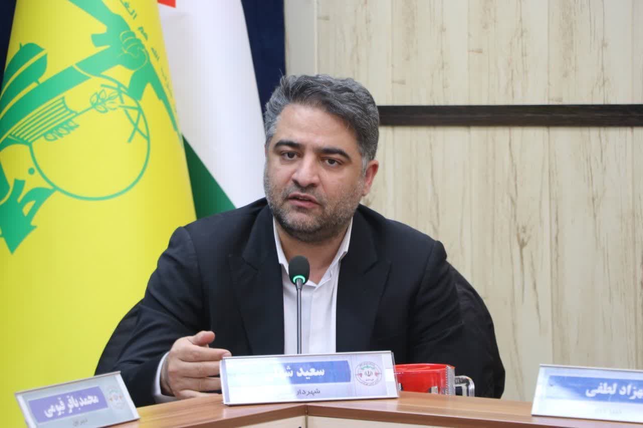 کلنگ احداث ۵ مدرسه مجموعه مدیریت شهری در دهه فجر به زمین میخورد