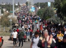 فلسطینی‌ها از سرزمینشان کوچ می‌کنند یا اسرائیلی‌ها به گرینلند می‌روند؟