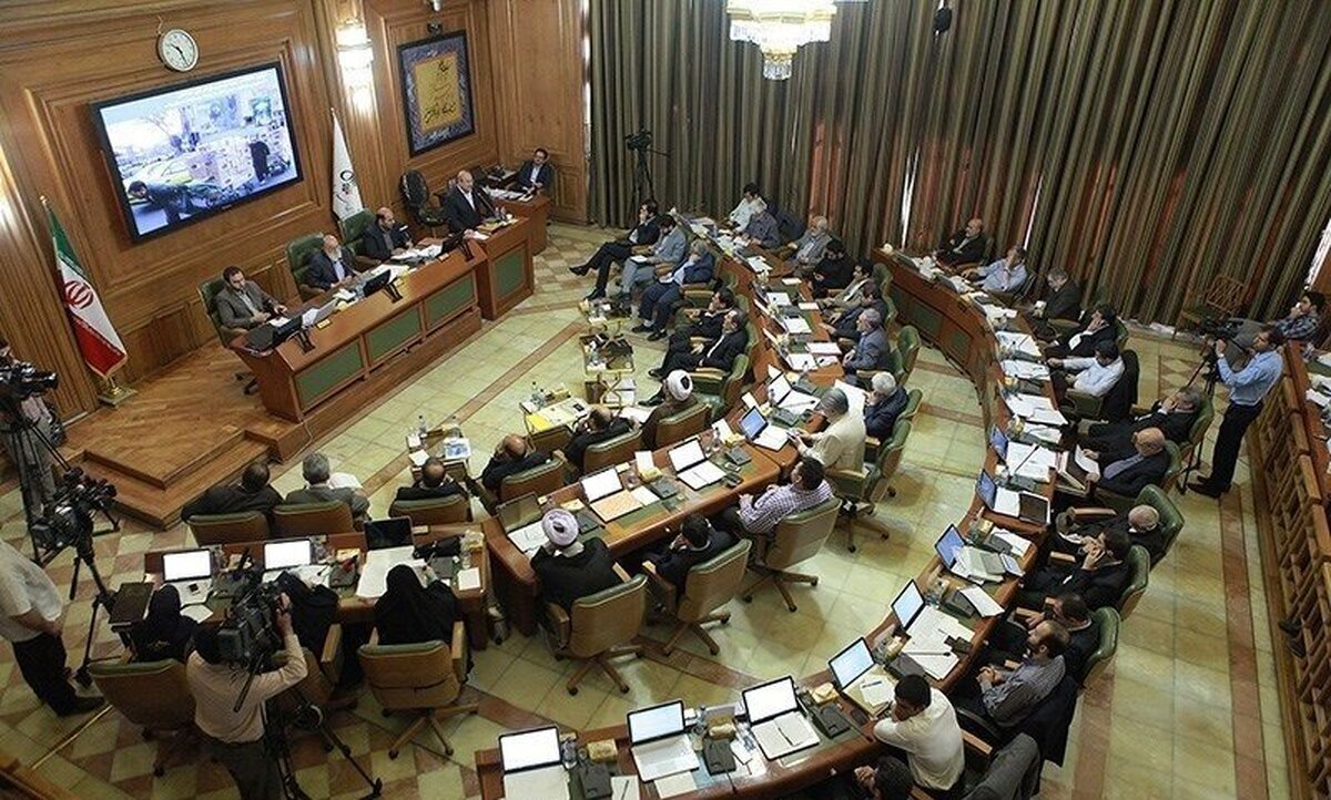 با افزایش عمر شورا به مشکلات اضافه خواهد شد