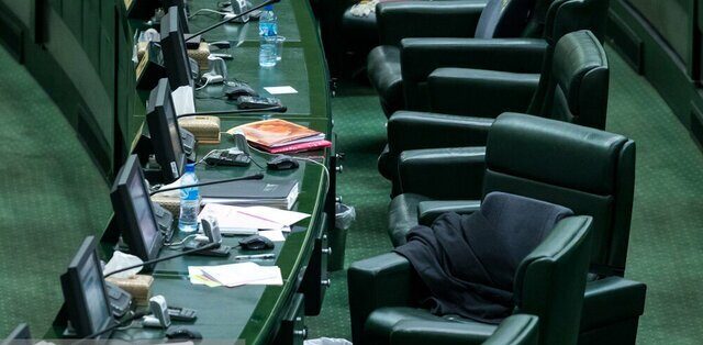 سرنوشت ۵ کرسی‌ خالی مجلس شورای اسلامی چه می‌شود؟