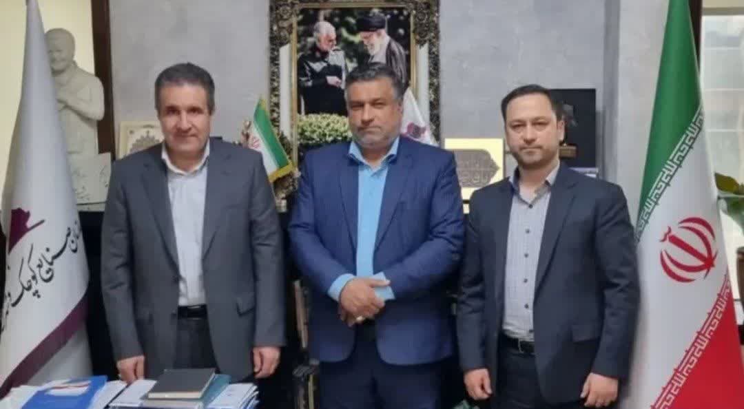 پیگیری مشکلات صفادشت در دیدار مدیریت شهری صفادشت با معاون وزیر صمت