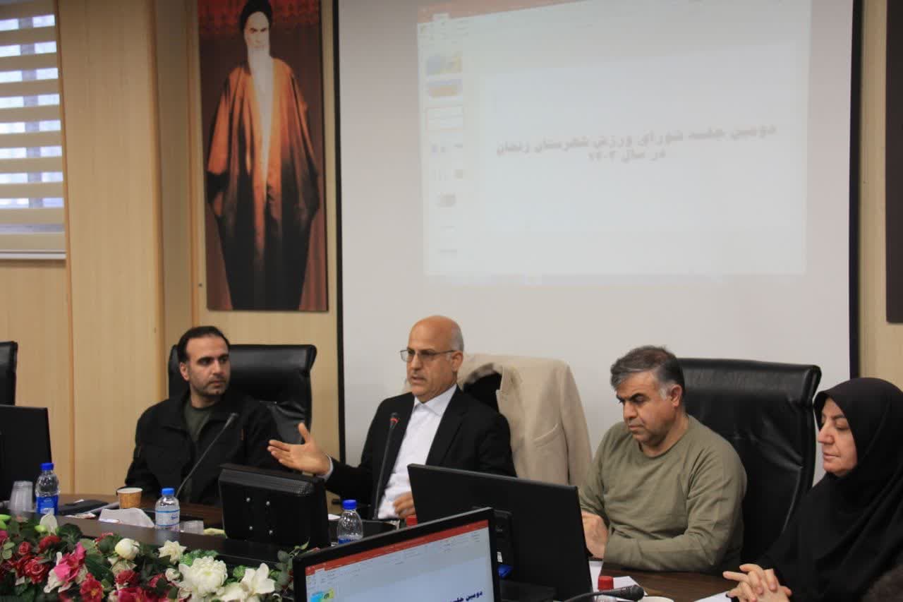 باید در پی ترویج و نهادینه نمودن فرهنگ ورزش در جامعه باشیم