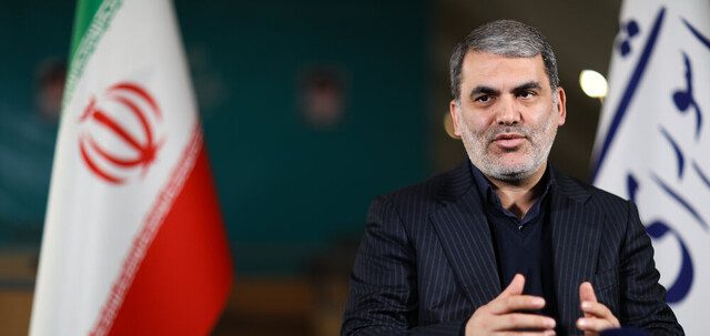 زنگنه: باید به مردم امید دهیم/ وابستگی بودجه به نفت افزایش پیدا کرده است