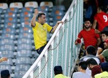 ادامه مماشات با خاطیان فوتبال؛ جولان بی‌اخلاق‌ها روی سکوها