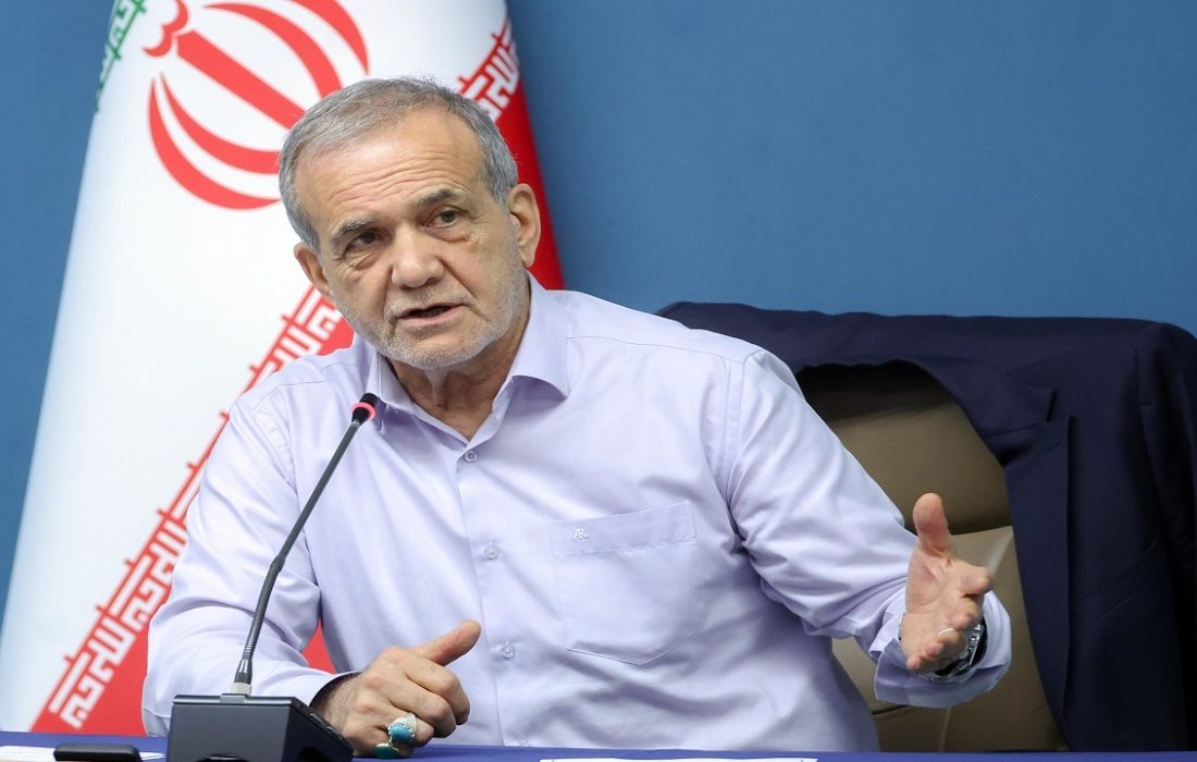 پزشکیان: در مذاکرات از اصول خود عقب‌نشینی نمی‌کنیم