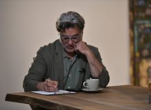 فیلمساز نمی‌تواند معاند باشد / خودمان پناهی را مخالف سیاسی کردیم