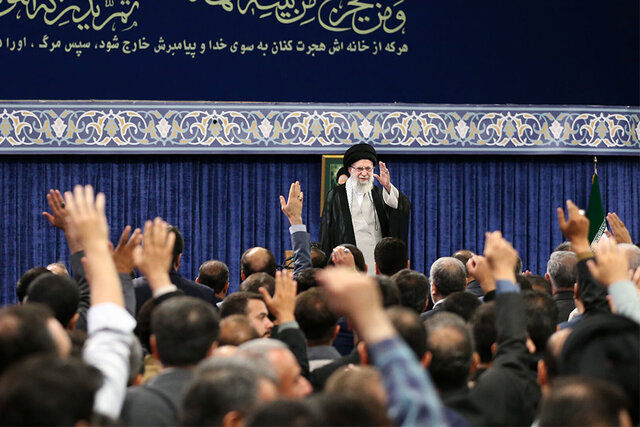 شهید رئیسی اجازه نمی‌داد دشمن با تهدید و تطمیع ایران را پای میز مذاکره بیاورد/ حرف آمریکایی‌ها درباره اجازه غنی‌سازی ندادن غلط زیادی است