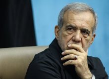رئیس‌جمهور به‌تنهایی نمی‌تواند مشکلات کشور را حل کند