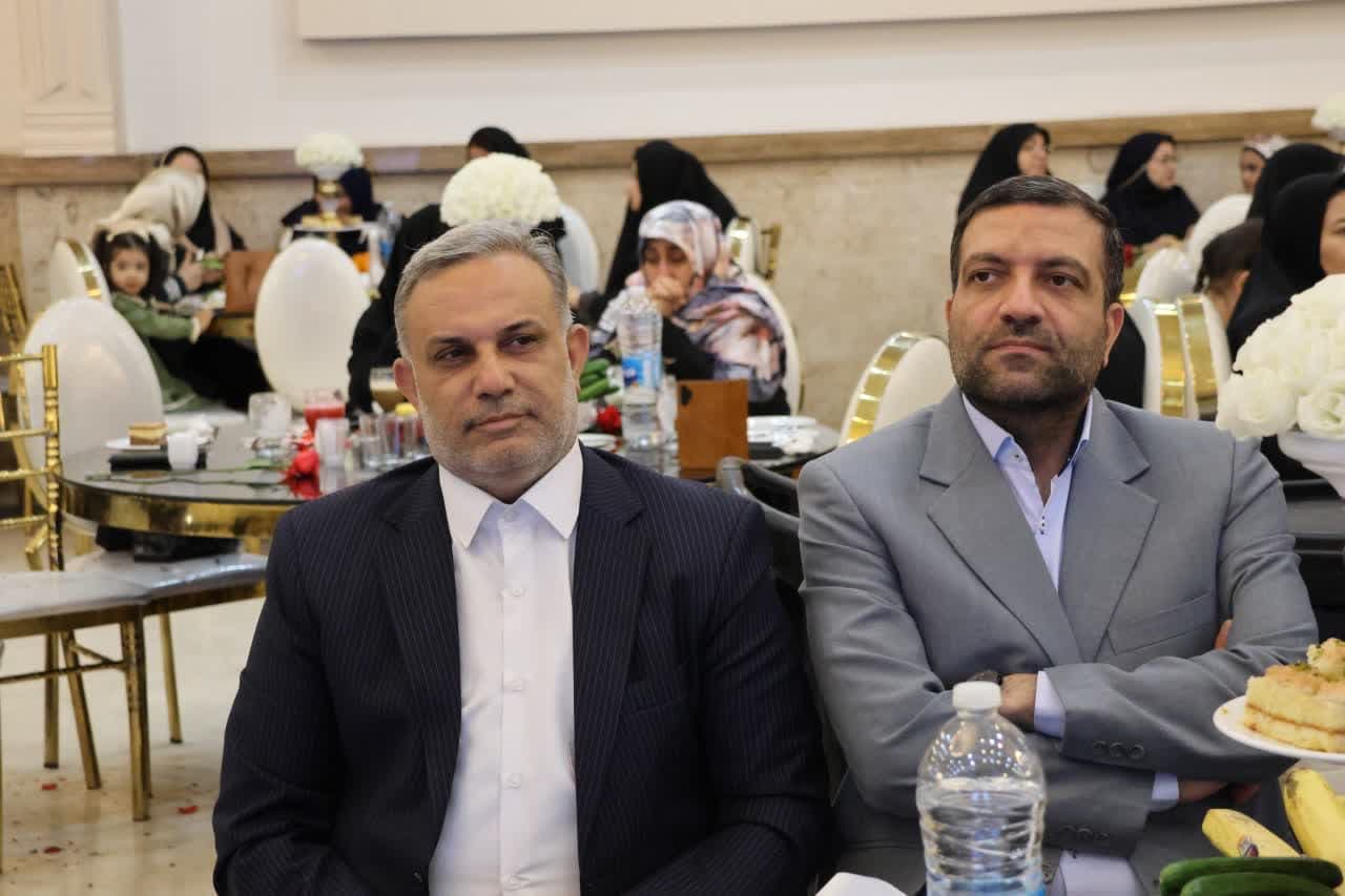 معلمان نقش الگوی خود را در ترویج فرهنگ صرفه‌جویی انرژی ایفا کنند
