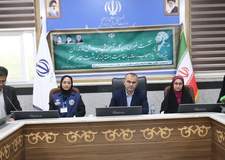 دروازه های توسعه در هر کشوری تعلیم و تربیت است