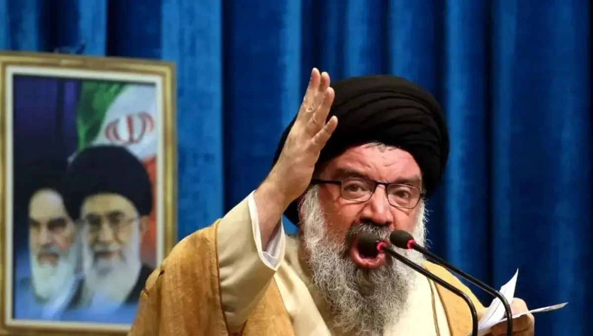 آیت‌الله خاتمی:به کوری چشم دشمن غنی‌سازی کرده و می‌کنیم/ مراقبت کنیم اختلاف سلیقه به تفرقه منجر نشود
