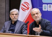 در برخی دانشگاه‌ها، اساتید و نخبگان را تحت فشار قرار می‌دهند/ باید نگاه‌های تنگ‌نظرانه را کنار گذاشت