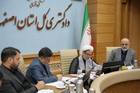 «طبق قانون، سی دستگاه در موضوع مقابله با قاچاق کالا و ارز مسئولیت دارند»