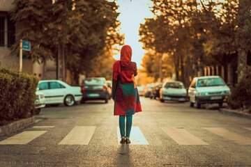 چرا زنان بیشتر گرفتار افکار خودکشی می‌شوند؟