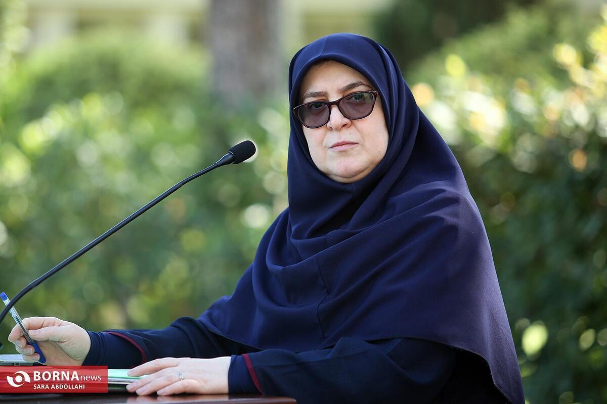 رئیس‌جمهوری تاکید کرده برق و گاز صنایع قطع نشود/ وزارت کار و اقتصاد از واحدهای کوچک صنعت پوشاک حمایت می‌کنند