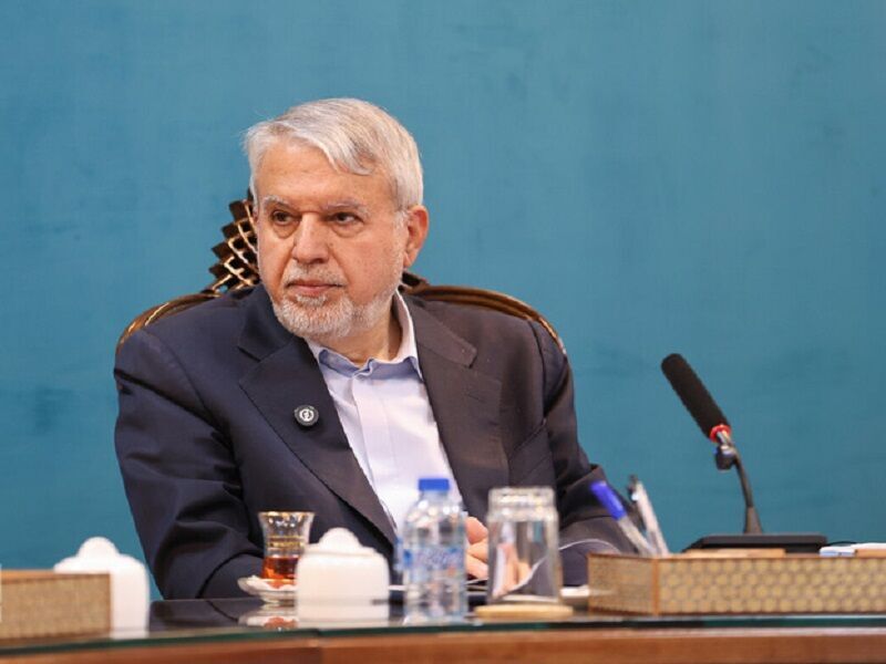 وزیر میراث فرهنگی: هیچ تهدیدی متوجه تخت جمشید و پاسارگاد نیست