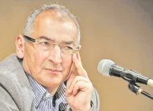 منافع ملی قطب‌نمای سیاست باشد