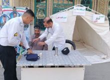 ایستگاه سلامت در مصلای امام خمینی(ره) شهرکرد توسط گروه ۴۴ توپخانه نزاجا برای کارکنان، خانواده‌ها و پیشکسوتان برپا شد