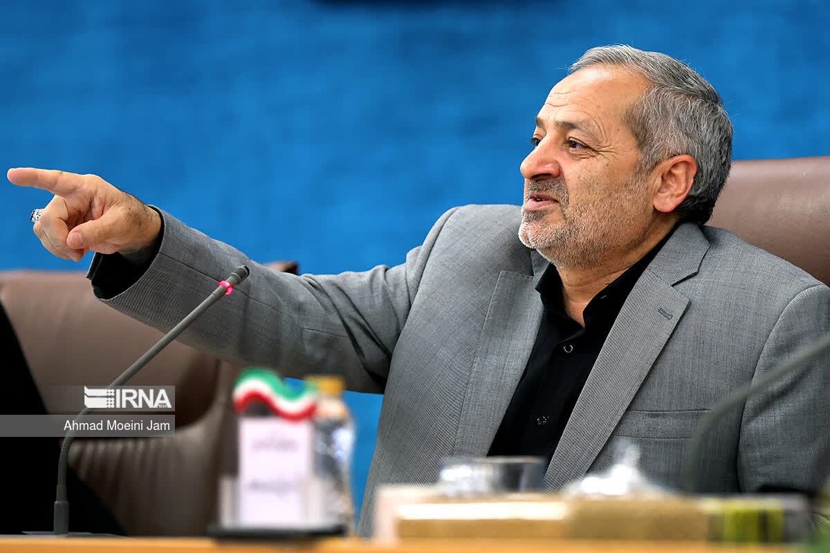 وزیر آموزش و پرورش: ادعای سهم کمتر مدارس دولتی درقبولی کنکور درست نیست!
