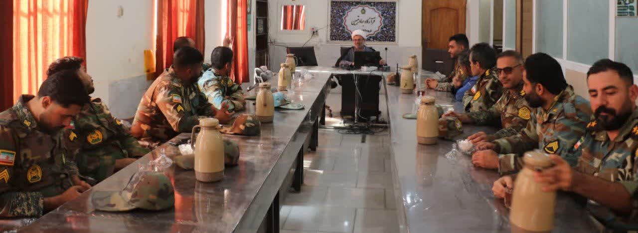 فن بیان و سخنوری؛ مهارتی راهبردی برای کارکنان نظامی و حلقه تکمیل‌کننده ارتباطات سازمانی