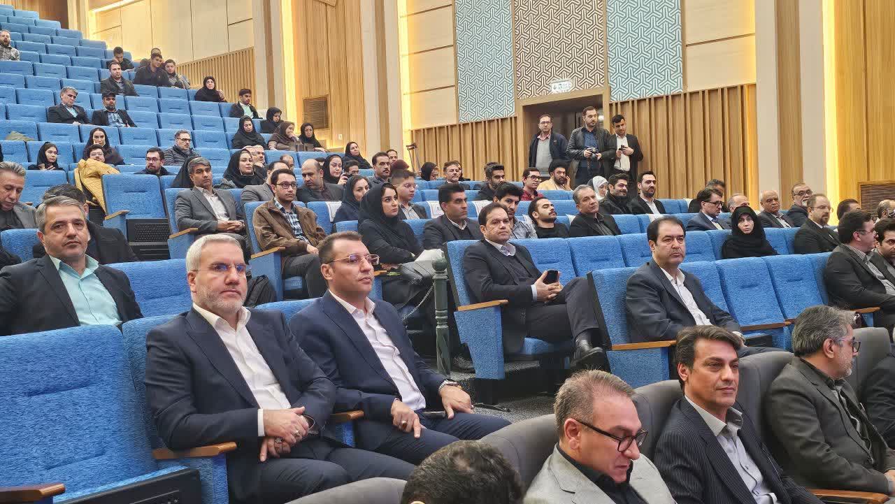 📈 شهردار گلستان، پژوهشگر برگزیده استان تهران شد