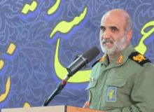 مهم‌ترین وظیفه مردم مقابل دشمن پرهیز از دودستگی