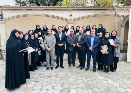 نشست صمیمی مدیرکل فرهنگ مازندران با بانوان همکار برگزار شد
